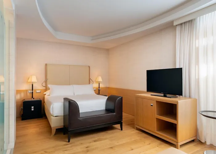 Hotel Precise House Mantegna 4*