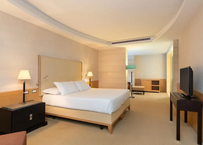 Precise House Mantegna Hotel 4*