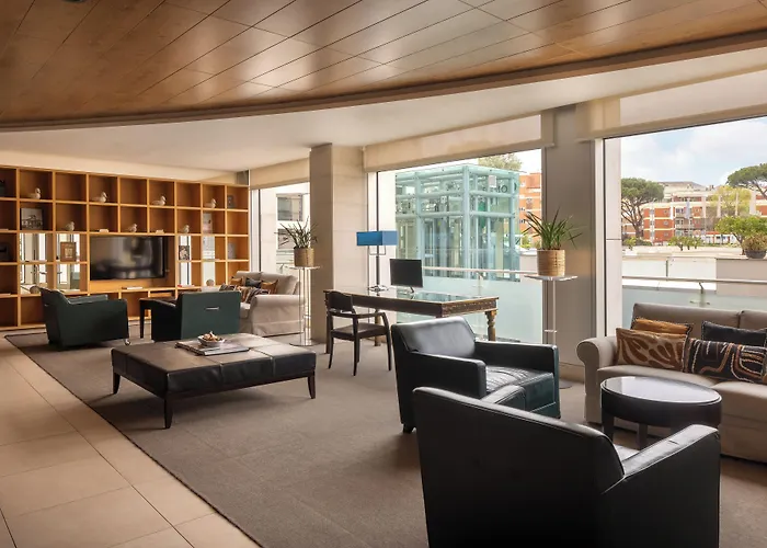 Precise House Mantegna Hotel 4*